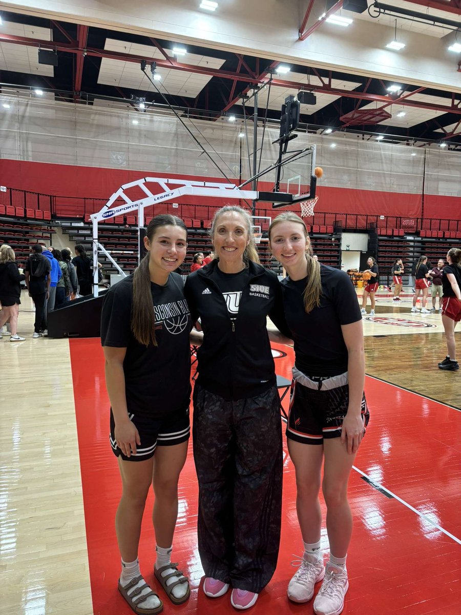 Kensington Rosenow (@kensirosey) on Twitter photo Thank you <a href="/SIUEWBB/">SIUE Womenโs Basketball</a> for an amazing camp today. Thank you to the coaches for a tour of the campus and elite skills training!! <a href="/CoachSQuigley/">Sam Quigley Smith</a>
<a href="/LisaMVanWyk/">Lisa Van Wyk</a>
<a href="/WisconsinBlaze/">Wisconsin Blaze Girls Basketball</a> Thank you <a href="/SIUEWBB/">SIUE Womenโs Basketball</a> for an amazing camp today. Thank you to the coaches for a tour of the campus and elite skills training!! <a href="/CoachSQuigley/">Sam Quigley Smith</a>
<a href="/LisaMVanWyk/">Lisa Van Wyk</a>
<a href="/WisconsinBlaze/">Wisconsin Blaze Girls Basketball</a>