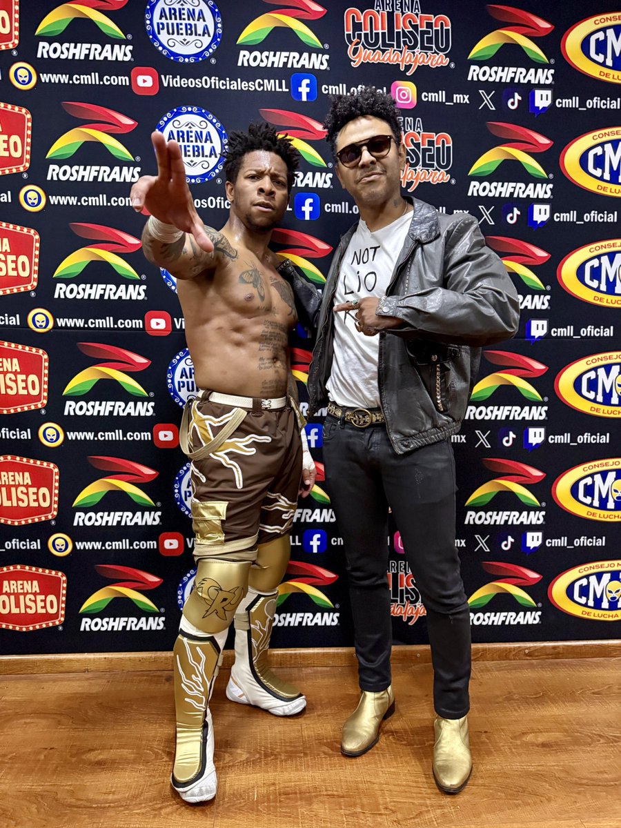 KalimbaMX's tweet photo. The crossover that even we didn’t know we needed. / El crossover que ni siquiera nosotros sabíamos que necesitábamos. 
@IamLioRush pleasure meeting you, bro! https://t.co/OQq0WRHBVi