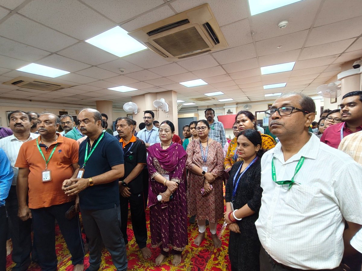 DCOWestBengal's tweet photo. Inaugural Ceremony celebrating the 11th International Day of Yoga 2025 at DCO West Bengal. This year’s theme being “Yoga for One Earth, One Health”.

@Kaushic57077677
#CensusIndia2027
#InternationalDayofYoga2025 https://t.co/1vfkoCb6mr