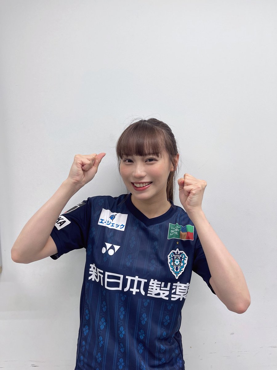 ⚽アビスパ福岡×アルビレックス新潟⚽️

13:12からステージイベント始まります！
チャントの歌唱もあります！
皆様是非お越しください！

avispa.co.jp/news/post-78835

#HKT48
#avispa
#豊永阿紀
#ベスト電器スタジアム