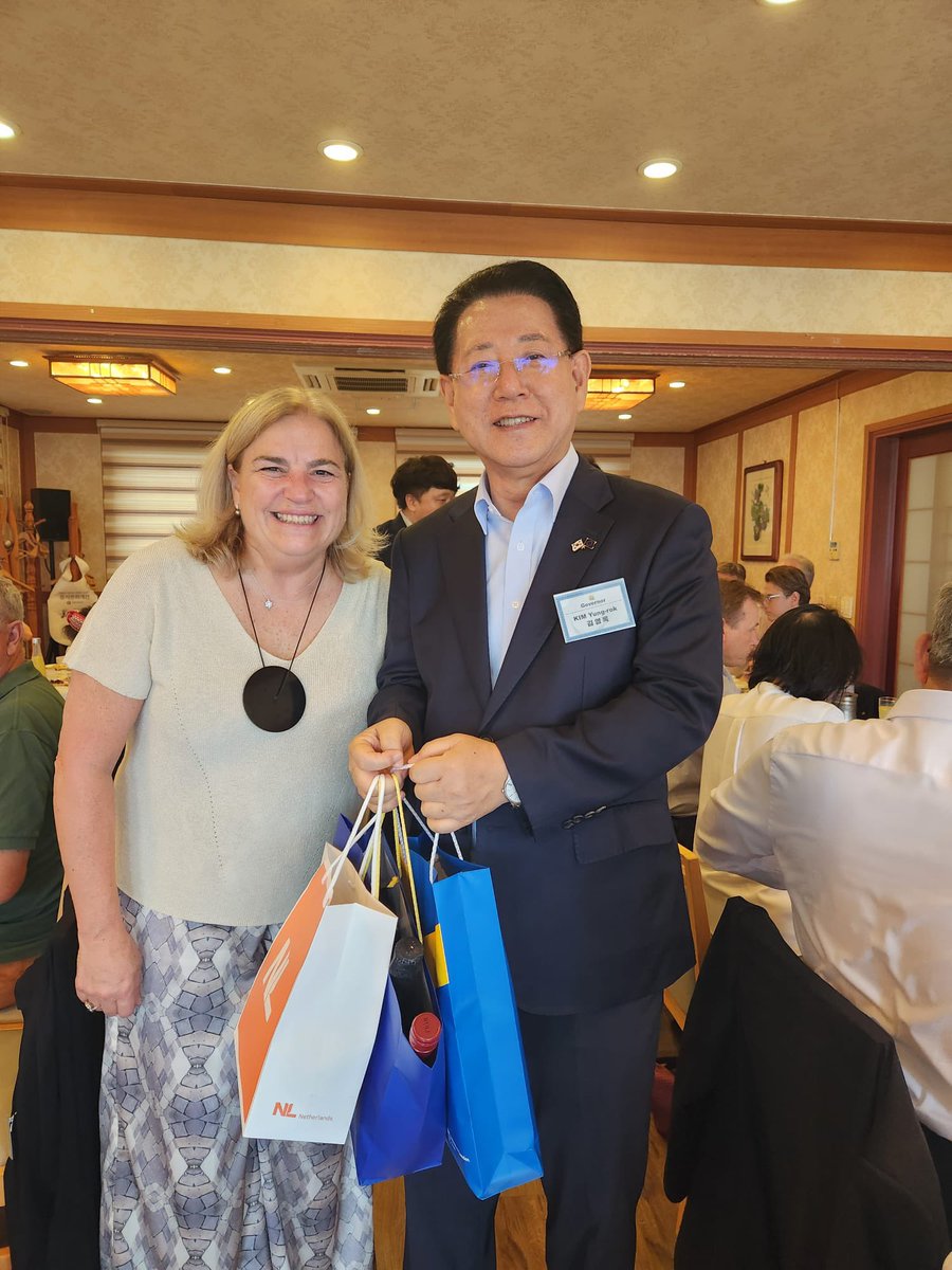 Wrapping up our visit to #Jeollanamdo with Governor Kim Yung-rok, 🙏 for hosting 🇪🇺Team🇰🇷