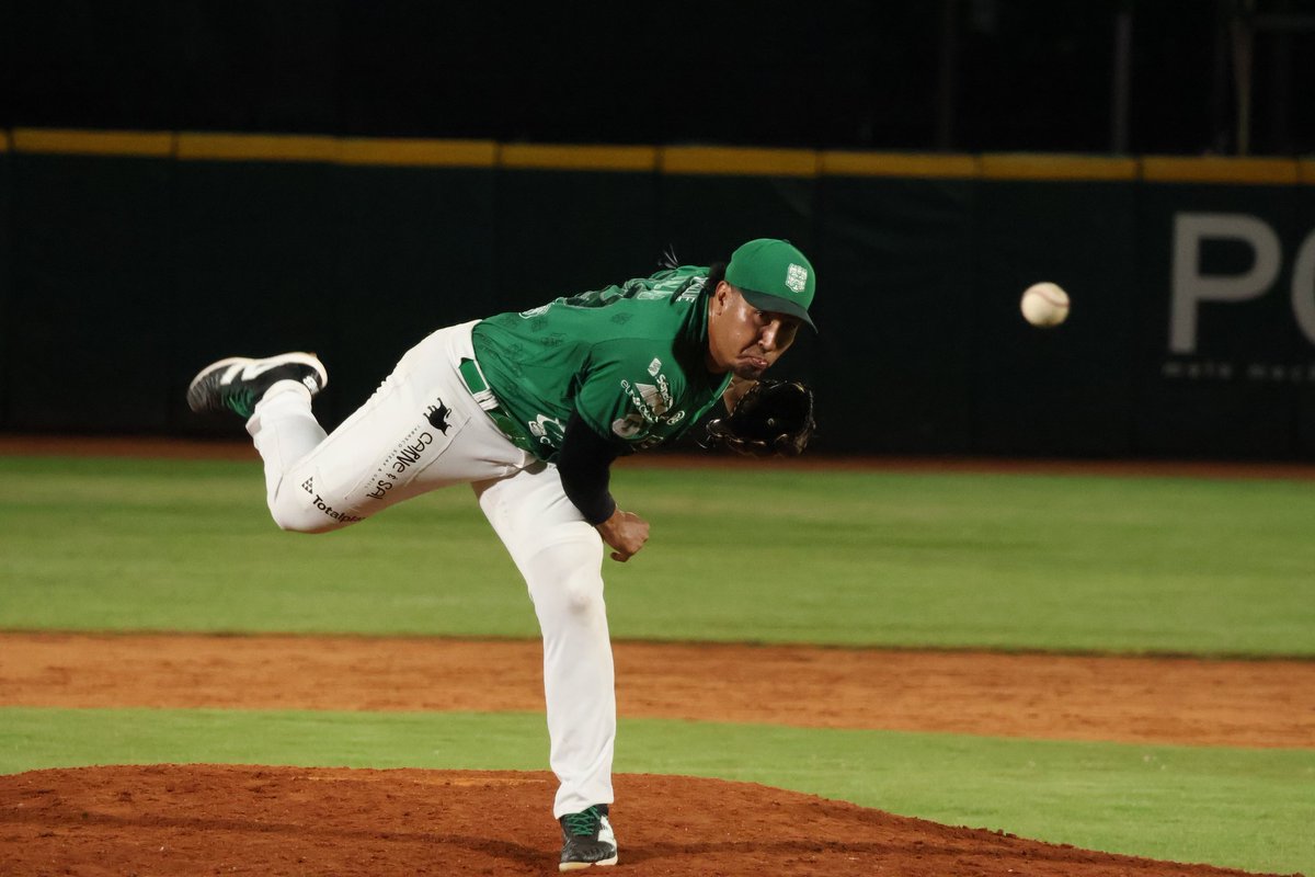 Otto López tweet media