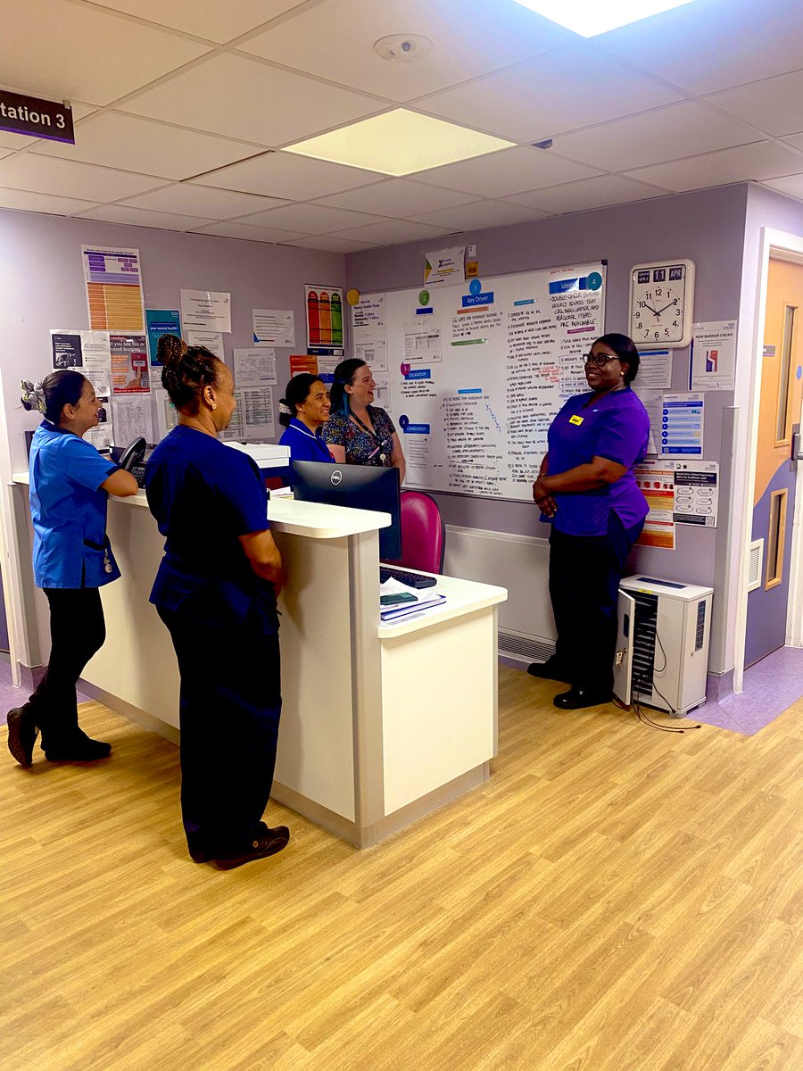 WMDLove's tweet photo. Another fantastic coaching event with Vicky Murray. Amazing Quality Improvement boards on our Frimley Wards, Falls prevention,  pressure area care and hydration. Our Matron Abbie completed her green belt &amp; received her  lanyard, she will lead on her wards now. Well done all. 👋💕 https://t.co/0hsOboYjhL
