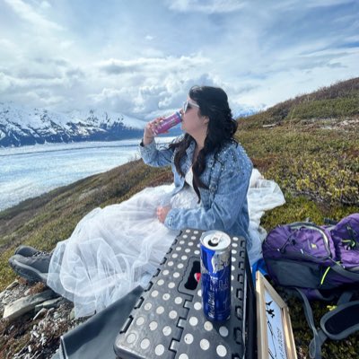 wtfdurko's tweet image. Get married ✔️ 
Land on mountainside ✔️ 
Drink Red Bull with a glacier view ✔️