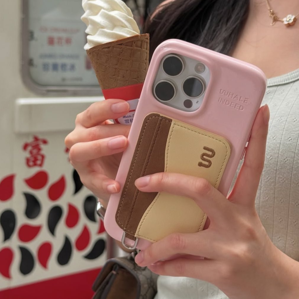 ifeelsopeach's tweet photo. อีกร้านที่ชอบมากๆๆ เคสของแบรนด์ whaleindeed ร้านคนไทย ดีไซน์สวย เป็นเคส magsafe ที่แม่เหล็กติดแน่น เอา card holder มาแปะเพิ่มได้ด้วย ! 🩰🌞🍑🥣 https://t.co/HGOD1ykGpG