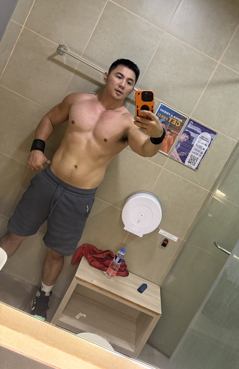 STan041782's tweet photo. Here’s a sneak peek at the next masahista's I’ll be covering, watch out, because I’ll be giving you the same no-BS, real-talk breakdown based on my actual experiences: https://t.co/YIYnrOQMmA