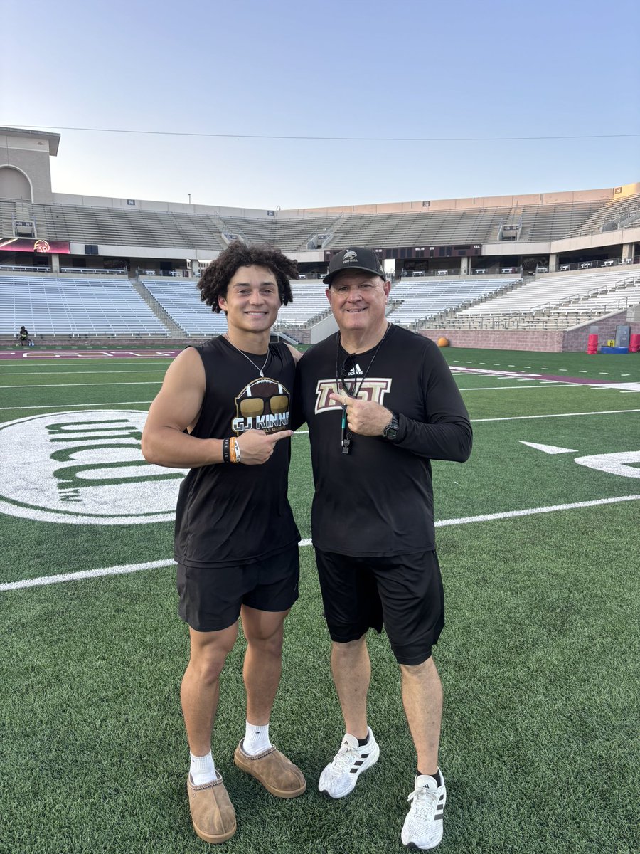 Mason2fast's tweet image. Great time @TXSTATEFOOTBALL! Great catching up with @Bdpeveto and @CoachNealy! Can’t wait to be back! @PEAJAY_Footwork @i_groove @coachctaylor_ #LLCT #trainfast