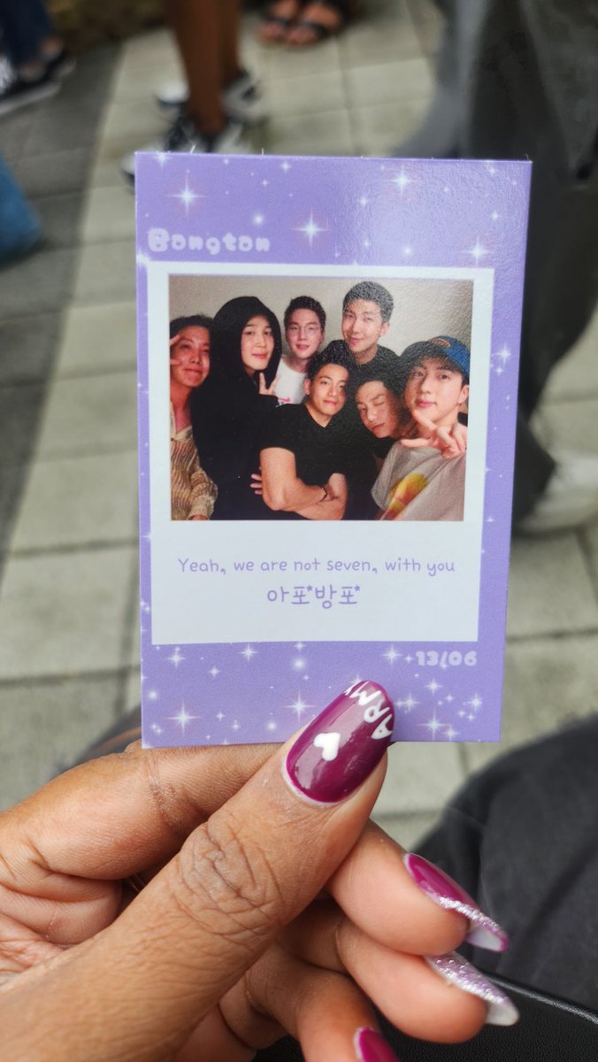 Ot7biasedd's tweet photo. We stayed 💜

#Armybaguetteproject
#SpringDayProject_by_FR
#BTS_is_7
#SpringDayProject https://t.co/GORssOW31S