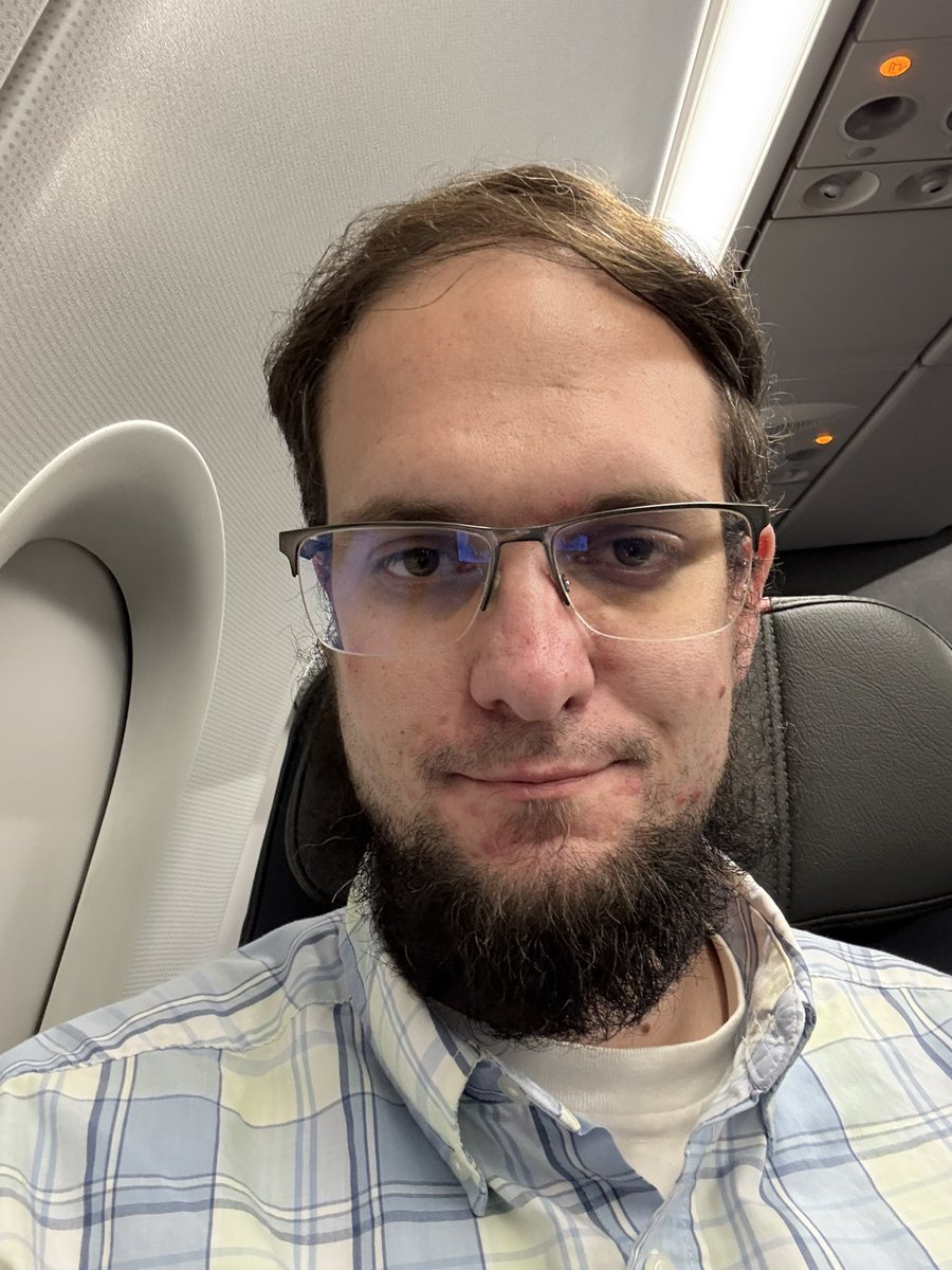CalebLJenkins's tweet photo. See y’all soon at #SNH25.
#redeyeflight https://t.co/Rl5w5L2EWS