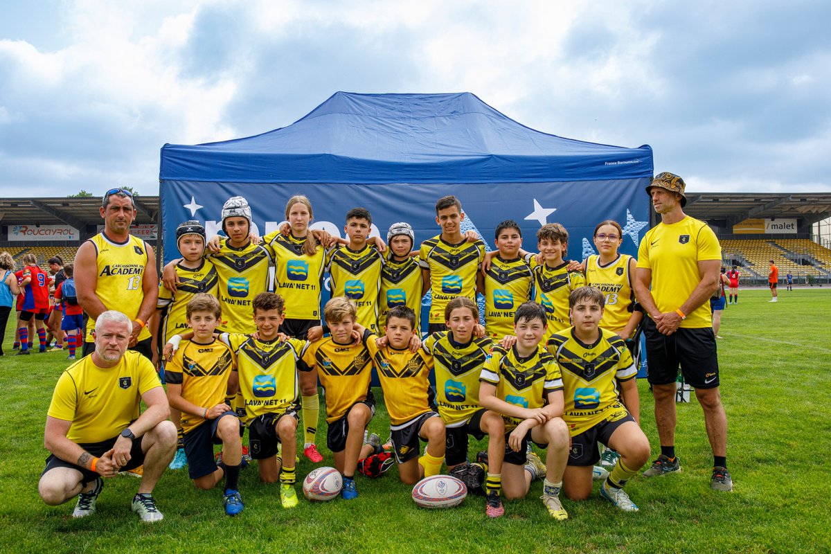 Un grand bravo à toutes les équipes u13 présentes qui ont évolué lors du Challenge Laskawiec sur le terrain Impec Nettoyage !

Merci pour votre soutien, et aux équipes pour le bon déroulé du tournoi. 
Toutes les photos sont à retrouver sur le Facebook de l' Academy.