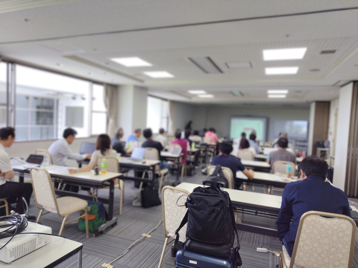 jaspic_official's tweet photo. 午後からはオープン分科会その②:セキュリティ分科会よりCSIRTカードゲームを体験。サイバー攻撃に対する事前準備と事後対応を考えるゲームでチーム対抗で戦いました
#JASPIC
#JASPIC合宿 https://t.co/qkgIFdhyrU