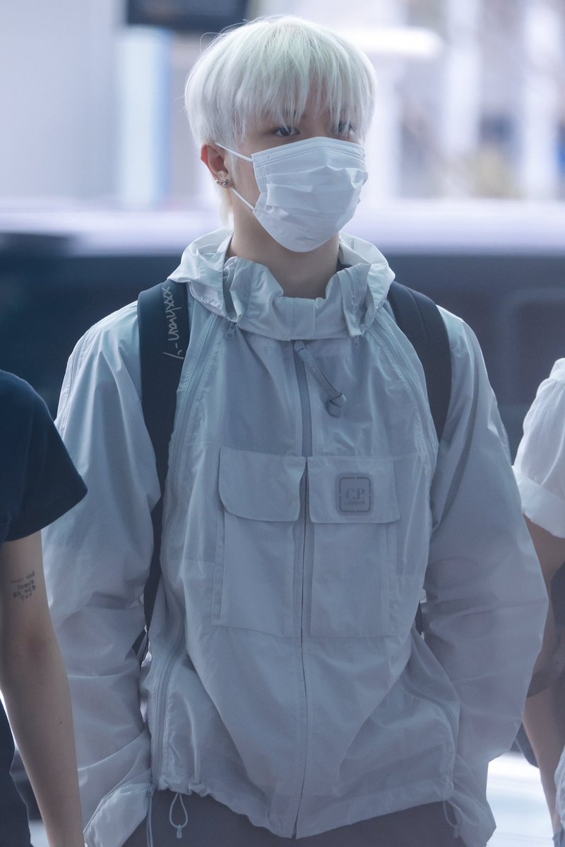 xxxhwan_y's tweet photo. 250621 ICN

#SOJUNGHWAN #소정환 https://t.co/k4wRG7V1SD