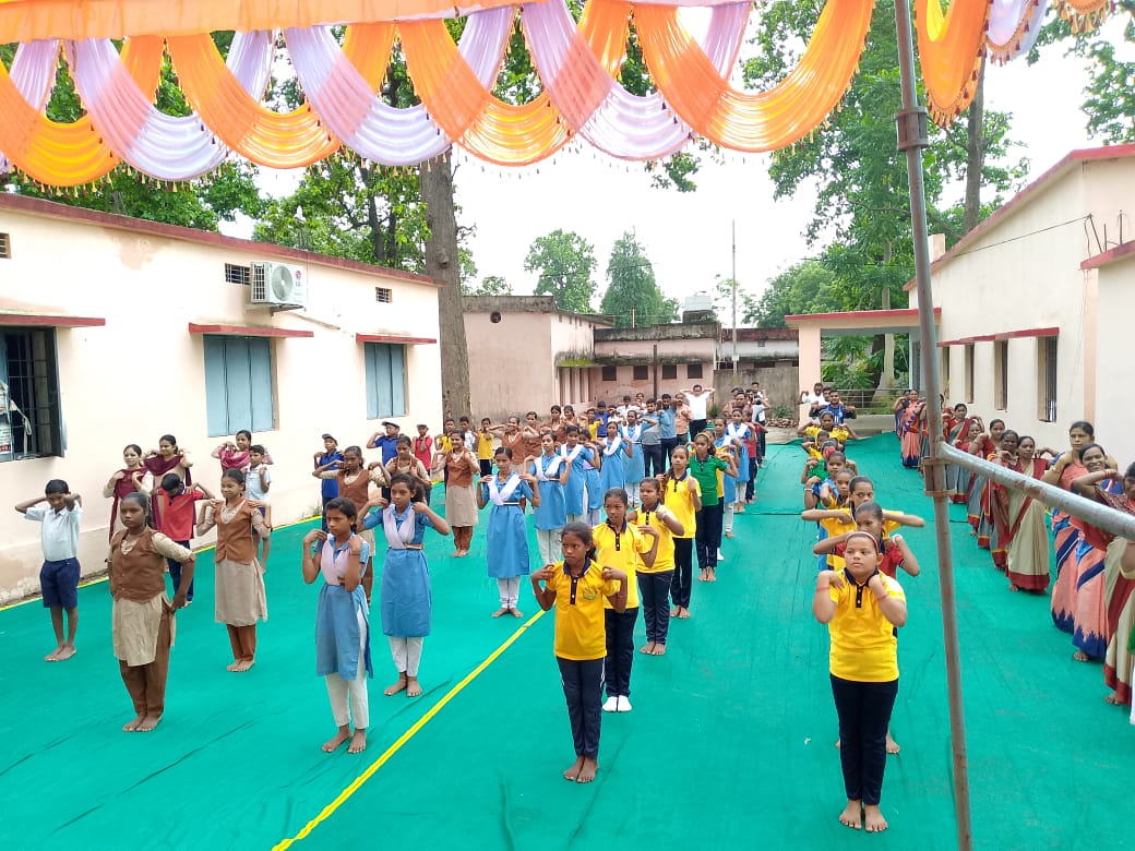@bdo-gudvella (@bdogudvella) on Twitter photo International Day of Yoga -2025 celebrated in Gudvella block.
“Yoga for one Earth, one Health”
#IYD2025
#YogaForOneEarthOneHealth
#DDWSJoinsIDY2025
<a href="/mopr_goi/">Ministry of Panchayati Raj, Government of India</a>
<a href="/CMO_Odisha/">CMO Odisha</a>
<a href="/zp_balangir/">Zilla Parishad Balangir</a>
<a href="/CollectorBgr/">Collector & DM, Balangir</a> International Day of Yoga -2025 celebrated in Gudvella block.
“Yoga for one Earth, one Health”
#IYD2025
#YogaForOneEarthOneHealth
#DDWSJoinsIDY2025
<a href="/mopr_goi/">Ministry of Panchayati Raj, Government of India</a>
<a href="/CMO_Odisha/">CMO Odisha</a>
<a href="/zp_balangir/">Zilla Parishad Balangir</a>
<a href="/CollectorBgr/">Collector & DM, Balangir</a>