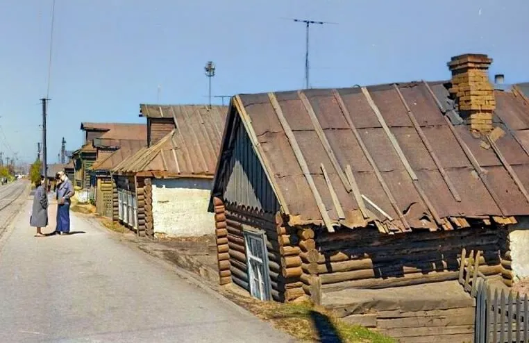 Рубрика -- ; " Отдельная цивилизация"
История человечества
Москва, 1959 год. 
Варшавское шоссе в районе развилки с Каширским, вид в центр.