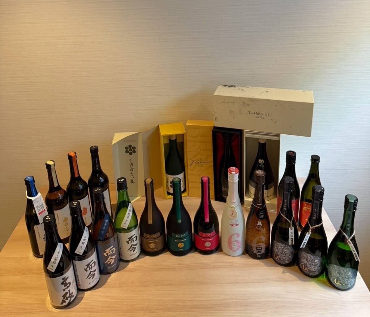 6月29日(日曜日)17時より

第2回日本酒会開催決定‼️

写真は前回のお酒たちです。今回のほうが量増えてます。

参加したい方は直接メッセージください。

#一人飲み
#札幌Twitter会
#さっぴよ
#キテネ
#吉本水産
#石堂精肉店
#日本酒
#ブラウマイスター