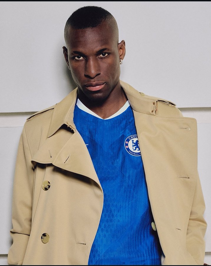 Good morning X family 🌄
Have a blessed weekend 🙏
Migos Fc 😅😅