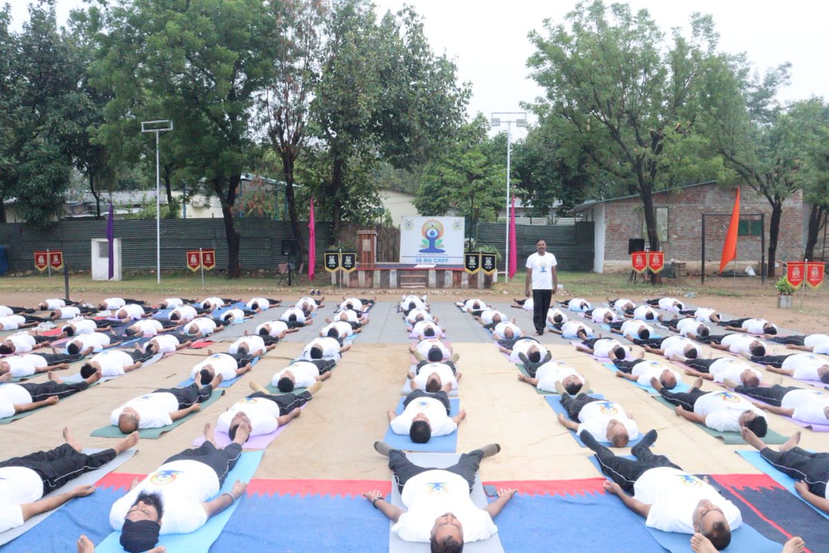 Karo yog  Raho nirog
#InternationalDayofYoga2025 
#YogaForOneEarthOneHealth 
#CRPFIndia 
<a href="/gpsinghips/">GP Singh</a> 
<a href="/crpfindia/">🇮🇳CRPF🇮🇳</a>
 <a href="/JKZONECRPF/">J&K ZONE</a> 
<a href="/crpf_srinagar/">Srinagar Sector CRPF 🇮🇳</a> 
<a href="/jammusector/">jammu sector crpf</a> 
<a href="/GcHiranagar/">GC CRPF HIRANAGAR</a>