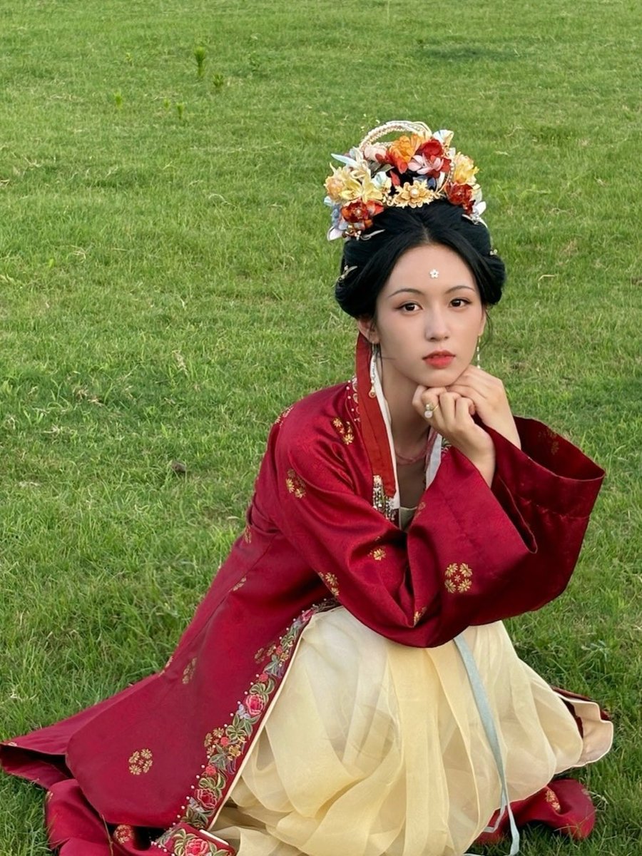 #ZhouYe’s team shares new snaps