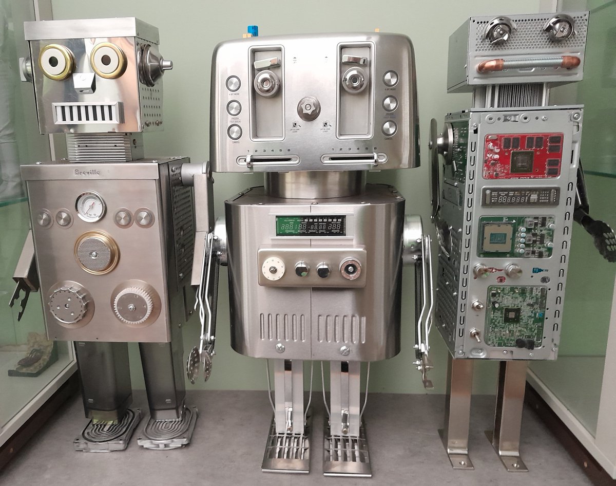 derek_mcla20722's tweet image. Post positive content they say
So please welcome a new addition to my family
From left No 1 Breville, No 29 Gabriel & No 30 Dellboy
