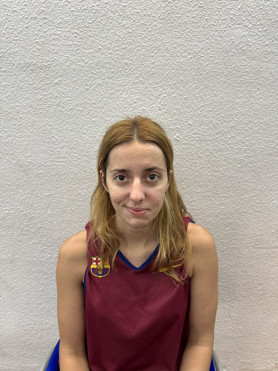 🍾 Happy birthday Eva!
🎉 Per molts anys, Eva!
🎊 Feliz cumpleaños a nuestra jugadora Eva Sebastián!

🔵🔴 #ForçaBarça!