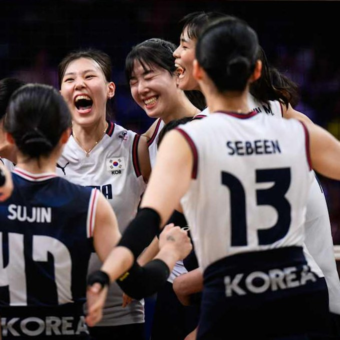 Temmzvolley's tweet photo. Filenin Sultanları 7'de 7 yapmak için sahaya çıkıyor

       🇹🇷TÜRKİYE   vs  G. KORE🇰🇷

📺Trt Spor Yıldız
🕢19:30

#VNL2025 https://t.co/79N04qUaYh