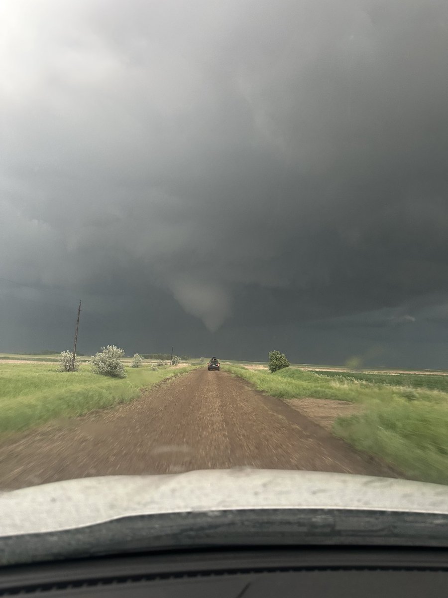 JimothyPimpin's tweet image. Just a few pictures of some tors up in North Dakota with some may more pictures and videos of others