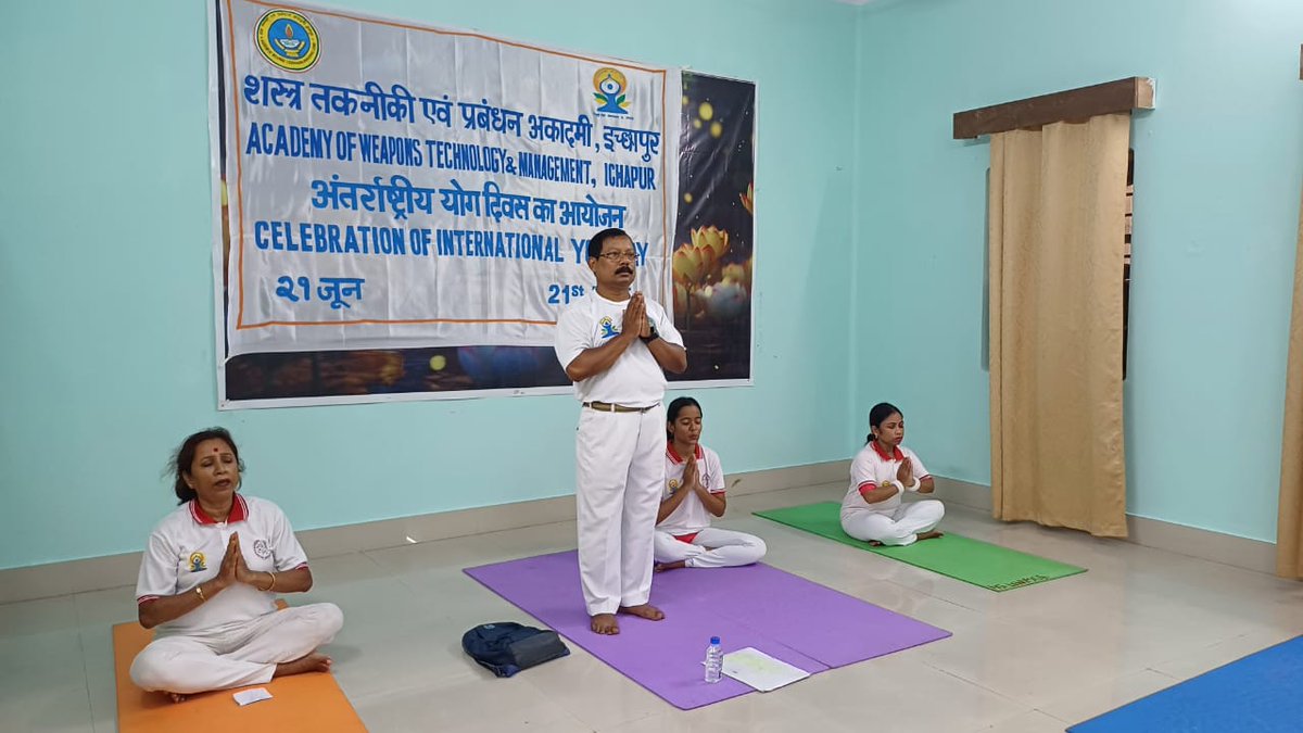 AIchapur23545's tweet photo. Embracing wellness and harmony! As a part of the  #InternationalYogaDay2025, AWTM, Ichapur hosted Common Yoga Practice session. All the employees enthusiastically participated, embracing the spirit of yoga. https://t.co/XAzKXWnc0X