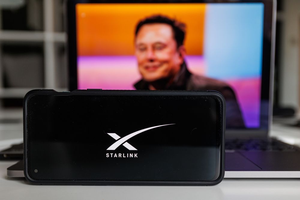 🚨🇮🇳 STARLINK APPROVED TO LAUNCH IN INDIA AS ELON EXPANDS GLOBAL INTERNET PUSH

India has approved Starlink to begin operations, officially opening the door for Elon’s satellite internet to enter one of the world’s largest telecom markets. 

Communications Minister Jyotiraditya