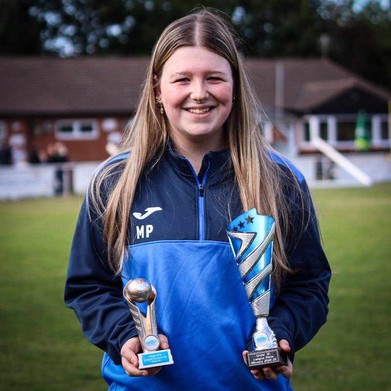 abingdonutdwfc's tweet photo. 🔐 Locked in for battle again for 2025/26. 

#WeAreAbingdon | #WeStayUnited
