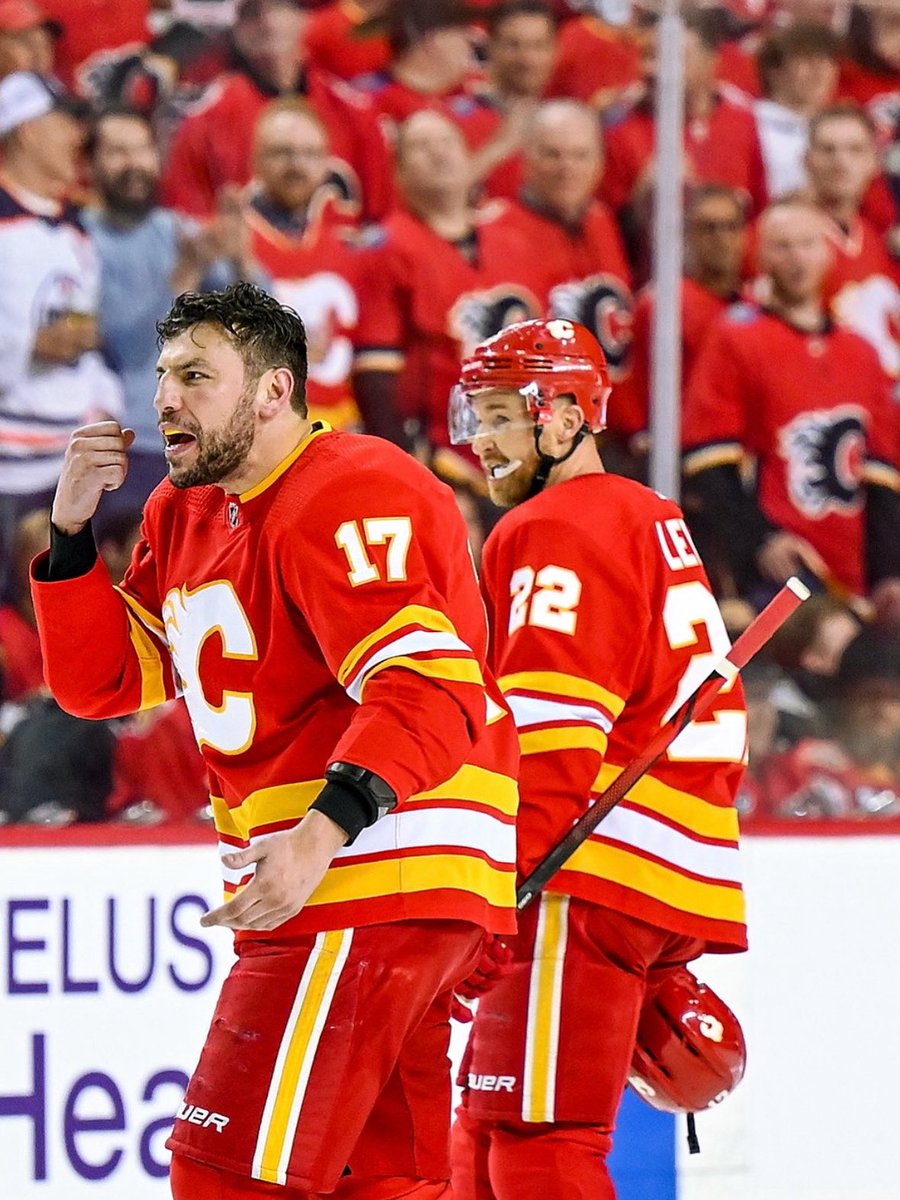 2 Mutts Hockey Podcast tweet media