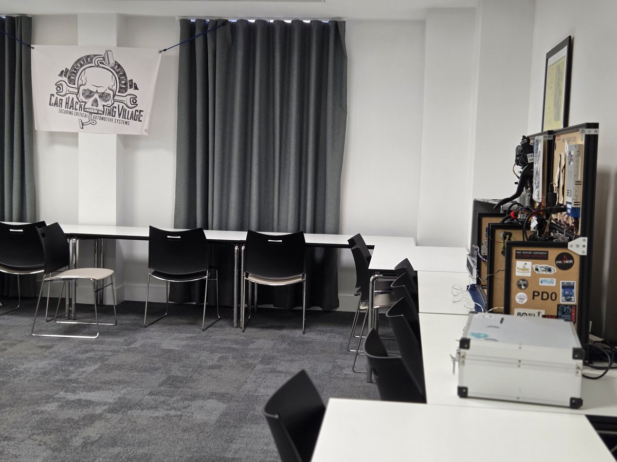 AnguaSec's tweet image. Before the madness. For anyone coming to @BSidesLeeds we're nearly ready for you. 😍