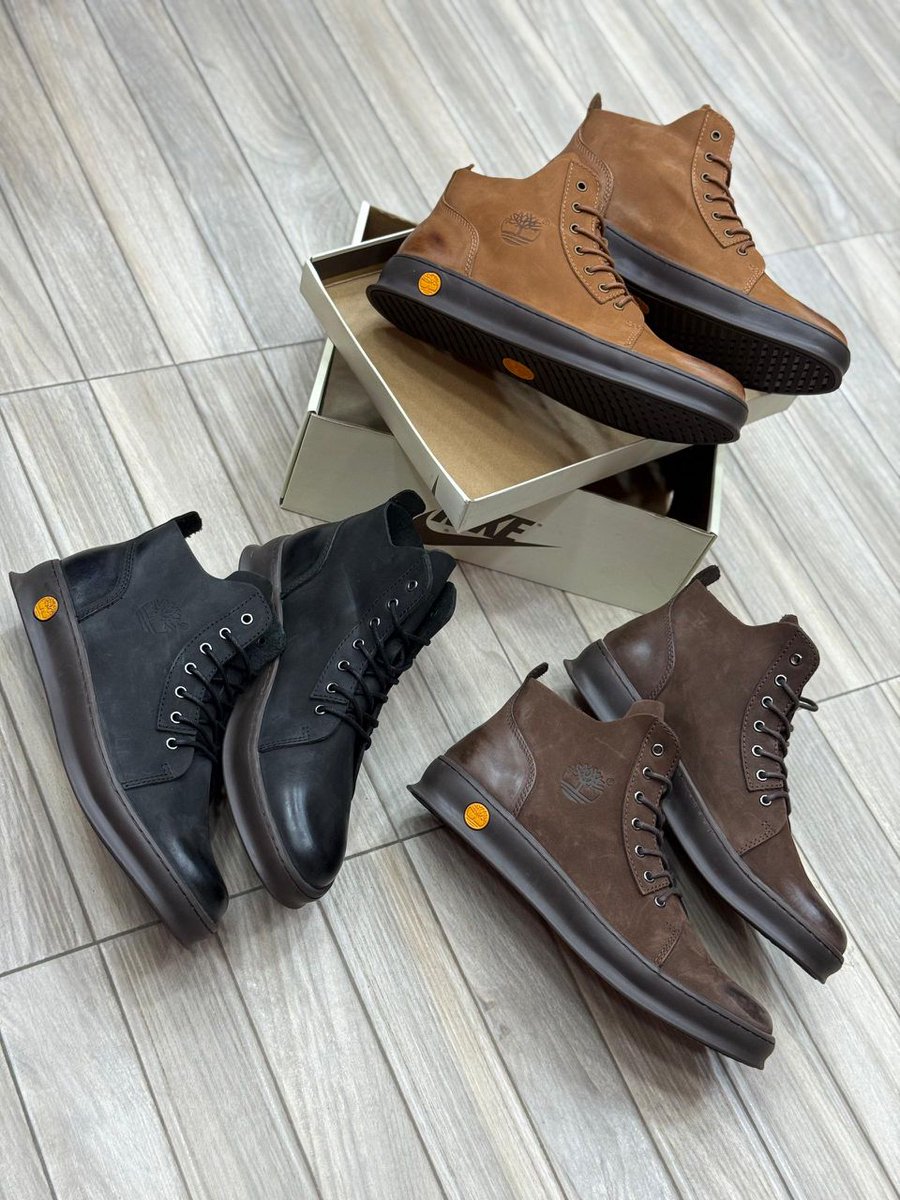 Size 40-45
.
BEI: 95,000/= badala ya 120,000/=
.
Njoo Whatsapp ☎️ 0743931620