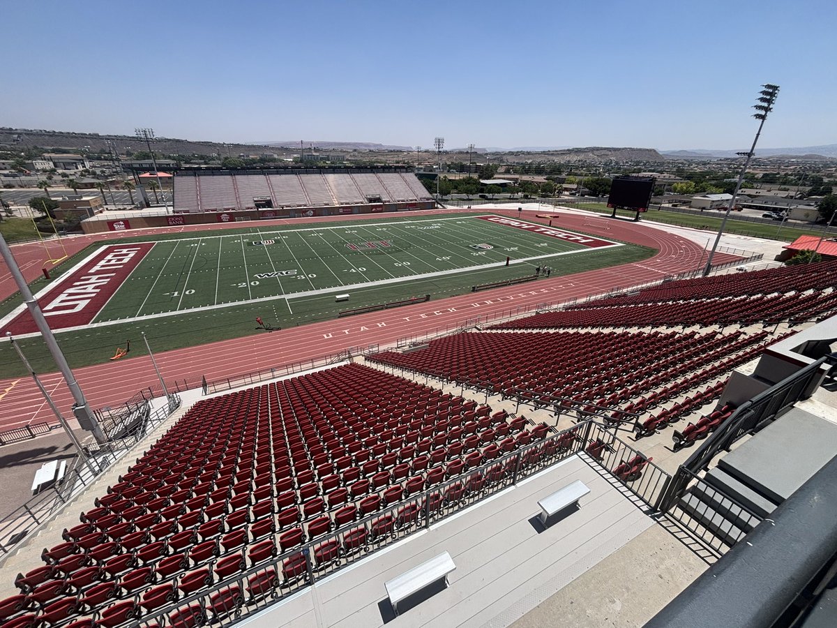 Captain627272's tweet image. Thank you for inviting me to your camp @GregBiggins @2gKohl @coachcruz96 @CoachSethAdam3 @One11Recruiting @CoachOglesby @Raadicle @CoachBru1 @CoachBrennan @SportPrepX @_formulasports @TEAMHUSTLEFTBL @UtahTech_Fball