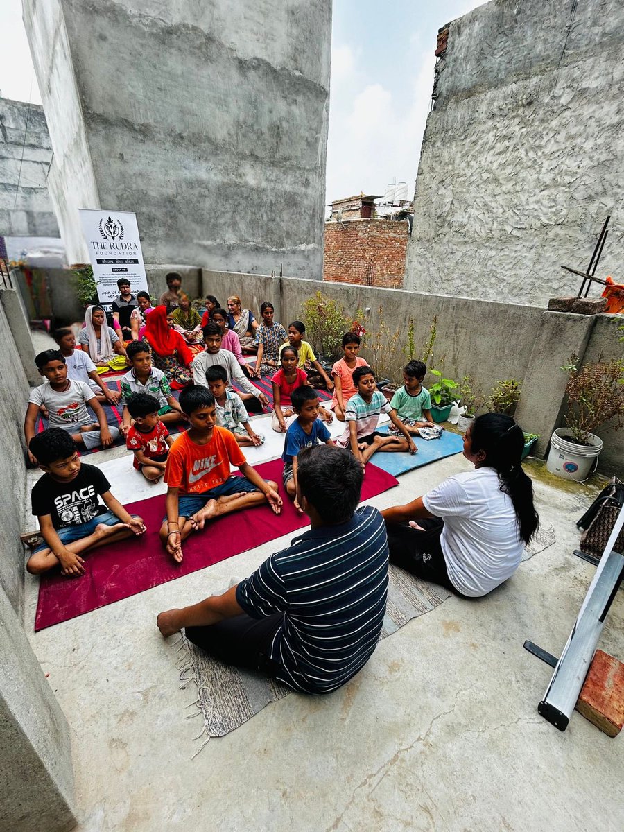 Rao Arun Yadav (@raoarun03) on Twitter photo अंतर्राष्ट्रीय योग दिवस के अवसर पर The Rudra Foundation (<a href="/TheRudraFdn/">The Rudra Foundation</a>) द्वारा योग कार्यक्रम का आयोजन किया गया, जिसमें क्षेत्रीय लोगों और बच्चों ने उत्साहपूर्वक भाग लिया।
योग केवल व्यायाम नहीं, बल्कि अनुशासित और संतुलित जीवन की ओर एक कदम है।”
#InternationalYogaDay अंतर्राष्ट्रीय योग दिवस के अवसर पर The Rudra Foundation (<a href="/TheRudraFdn/">The Rudra Foundation</a>) द्वारा योग कार्यक्रम का आयोजन किया गया, जिसमें क्षेत्रीय लोगों और बच्चों ने उत्साहपूर्वक भाग लिया।
योग केवल व्यायाम नहीं, बल्कि अनुशासित और संतुलित जीवन की ओर एक कदम है।”
#InternationalYogaDay