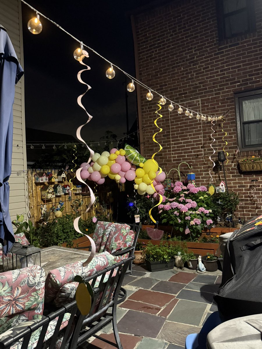 Surprise party decorations for my moms Not A Surprise birthday BBQ  | Pink Lemonade 🍋