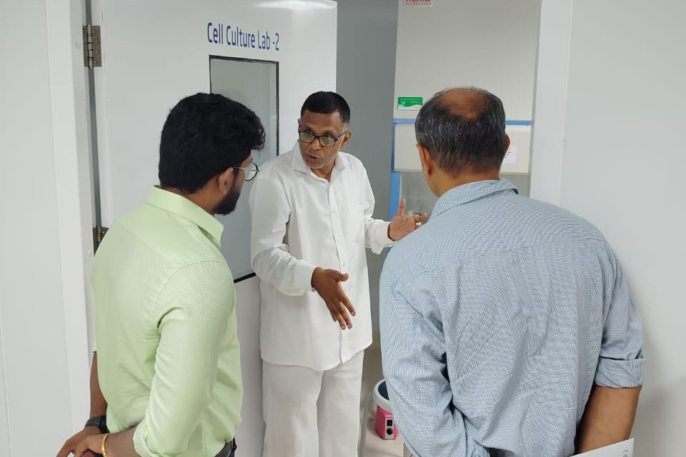 SSSIHL's tweet image. We’re excited to welcome Shroom Technologies LLP into the SSSRIF incubation program! Focused on probiotics & precision #mushroom cultivation, they join our mission to drive innovation for health & wellness. For more:sssihl.edu.in/mou-sssihl-shr…
#StartupIndia #Biotechnology #guthealth
