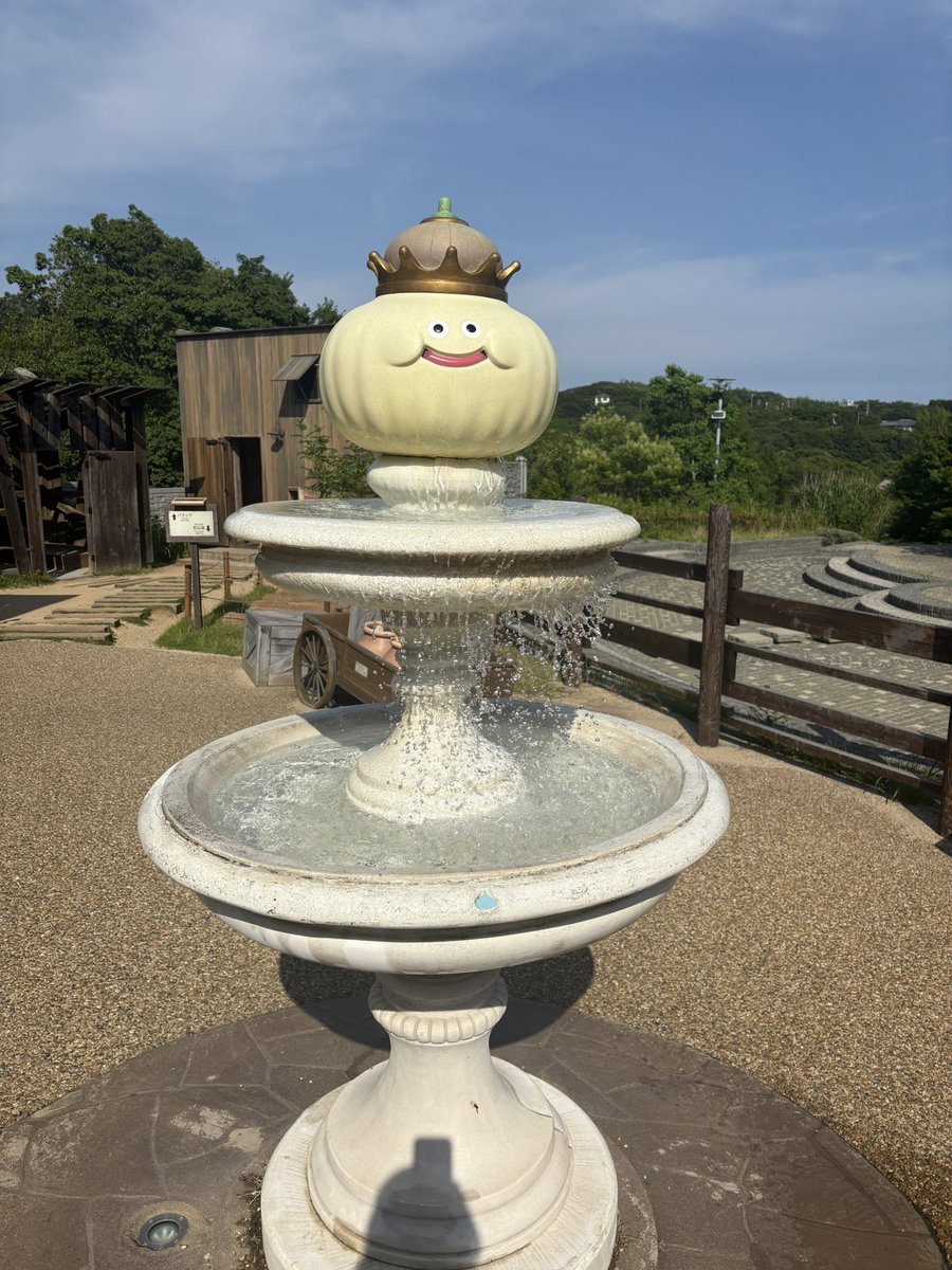 みな tweet media