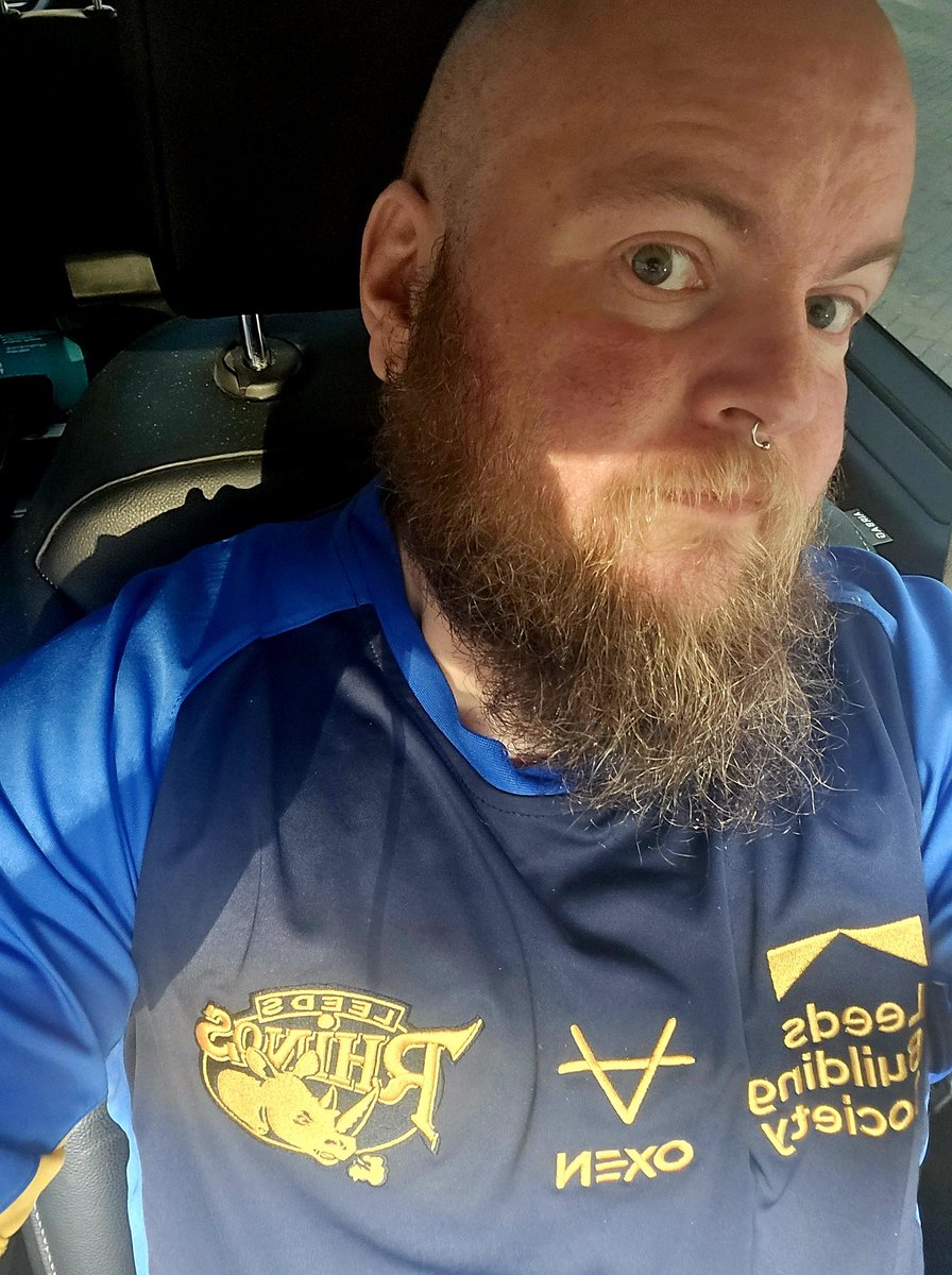 Today's game beard brought to you by <a href="/bigfootgrooming/">Bigfoot Grooming</a> check them out @leedsrhinosfoundation #9 #transgenderftm