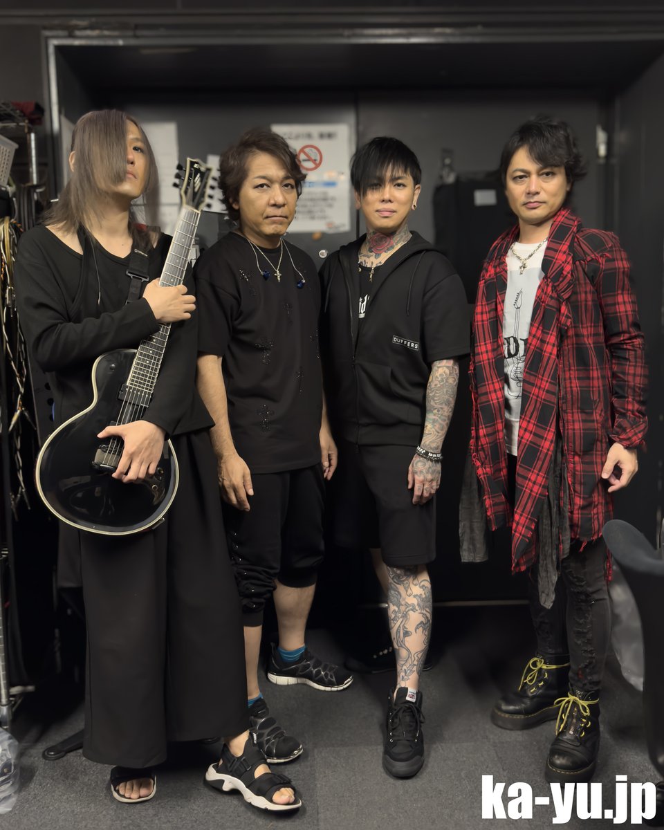 ka-yu THE LIVE -June 2025- にご来場いただき、ありがとうございました。

現在、ka-yu OFFICIAL SITE会員限定コンテンツ内にあるMESSAGE FORMより、ka-yu宛にライブの感想等のメッセージをお送りいただけます。

▶︎ MESSAGE FORM
ka-yu.jp/message-form
▶︎ ka-yu OFFICIAL SITE 会員登録
