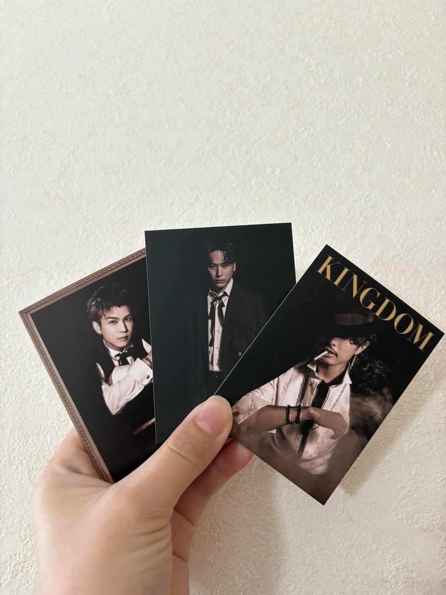 rrrommi3412's tweet photo. @6lack6erryjam 検索より失礼します。
KINGDOM隆二所持しております。KINGDOM臣と交換可能でしょうか？
郵送での交換希望で、難しいとは思いますがご検討よろしくお願い致します。 https://t.co/nzGA3sn0ZF