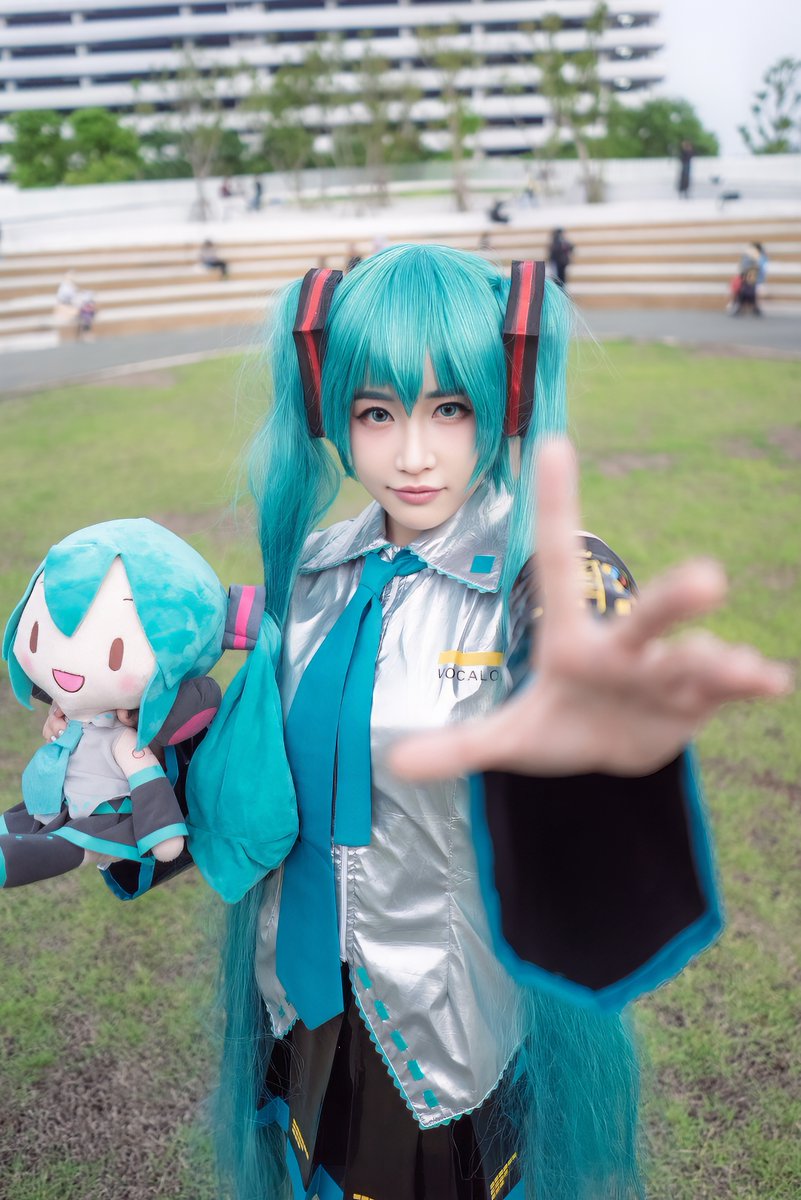 CosplaysNaT's tweet image. Vocaloid: Hatsune Miku
Cosplayer: janchan.xoxo
Filmed at CosNatsu 4
Full Video that I took at the event: youtu.be/dnZYJXeV5FY
#cosplay #cosplaygirl #cosnatsu #cosnatsu4 #vocaloid #hatsunemiku #miku #hatsune #初音ミク #ミク #初音