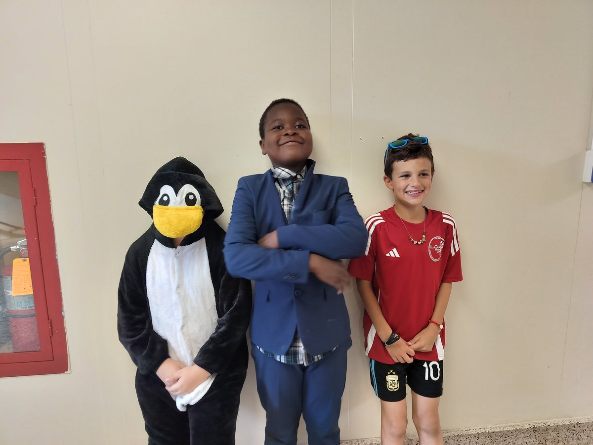 Super Shave (@mr_shave_tis) on Twitter photo Post 4: My Super Sidekicks are asked to imagine superhero identity for themselves that would make them SUPER 4th graders. They create a poster, dress up & present at our final party. The results this year are spectacular! <a href="/MrsRosselli/">Dr. Melissa Rosselli</a> Post 4: My Super Sidekicks are asked to imagine superhero identity for themselves that would make them SUPER 4th graders. They create a poster, dress up & present at our final party. The results this year are spectacular! <a href="/MrsRosselli/">Dr. Melissa Rosselli</a>