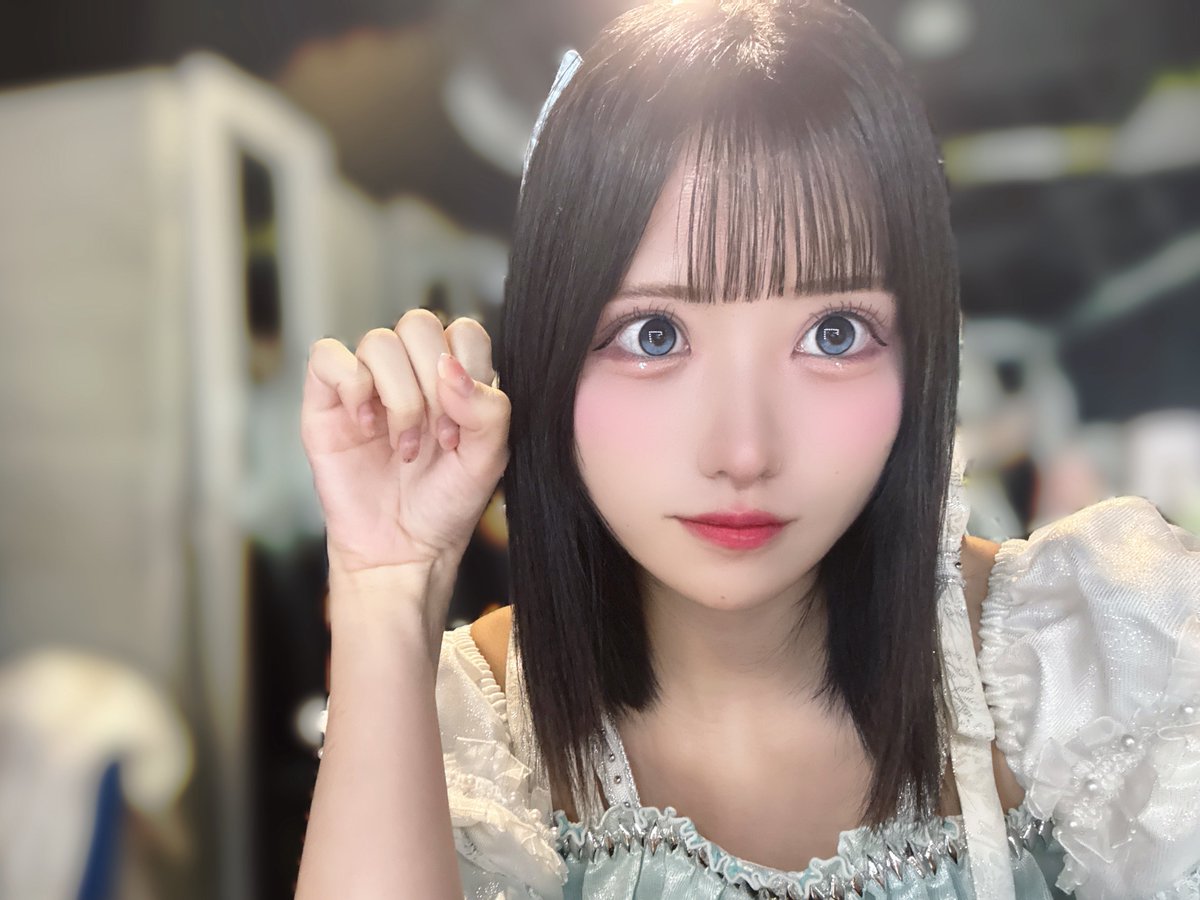 東京定期ありがとうございました❕
会いに来てくれて本当にありがとう〜〜🥲🩵みんなと会えてとても元気が出ました、愛だネ
体調や喉もみんな心配してくれてて優しいね、、
だいぶマシになってきてますので安心してね〜❕