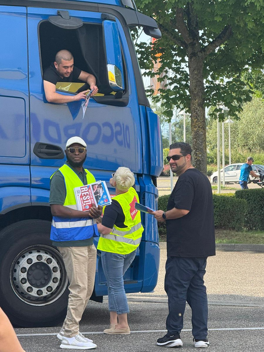 Ver.di, <a href="/ETF_Europe/">European Transport Workers' Federation</a> and Fair Mobility are on the ground in Freiburg today doing out reach to drivers as part of Drivers' Fatigue Action Day

#SafeRatesSavesLives