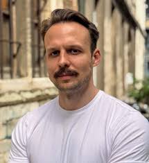 the_mr23469's tweet image. Fen de Villiers and Oswald Mosley, is it by chance that they look alike with similar poses? Maybe one of Fen's masturbatory fantasies @FendeVilliers
@AdamsArtist