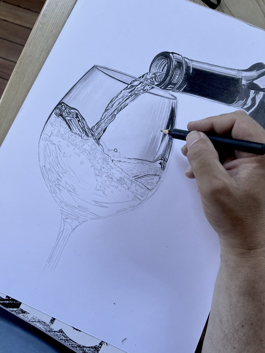 This weeks #Pencildrawing continues the drink splash series.  See this and many more over on my website stowe.gallery 😊