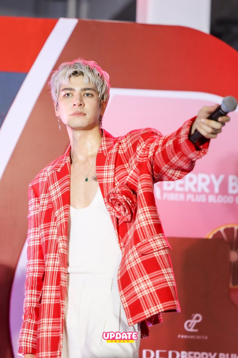 Update__today's tweet photo. #ErwinATLAS ในงาน "hello Per Berry IS HERE ! " ✨
#helloperberryxATLAS
#ATLASth #ATLAS_th
#PERBERRY
#UPDATETODAY #ข่าวบันเทิง https://t.co/bh9a8NpdAu