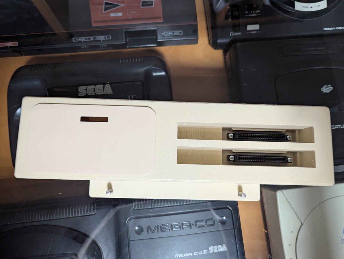 nyimski's tweet image. These just arrived in the post, courtesy of Dave Hitchins.
Many thanks Dave, very generous! :)
#retrogaming #acorn #bbc