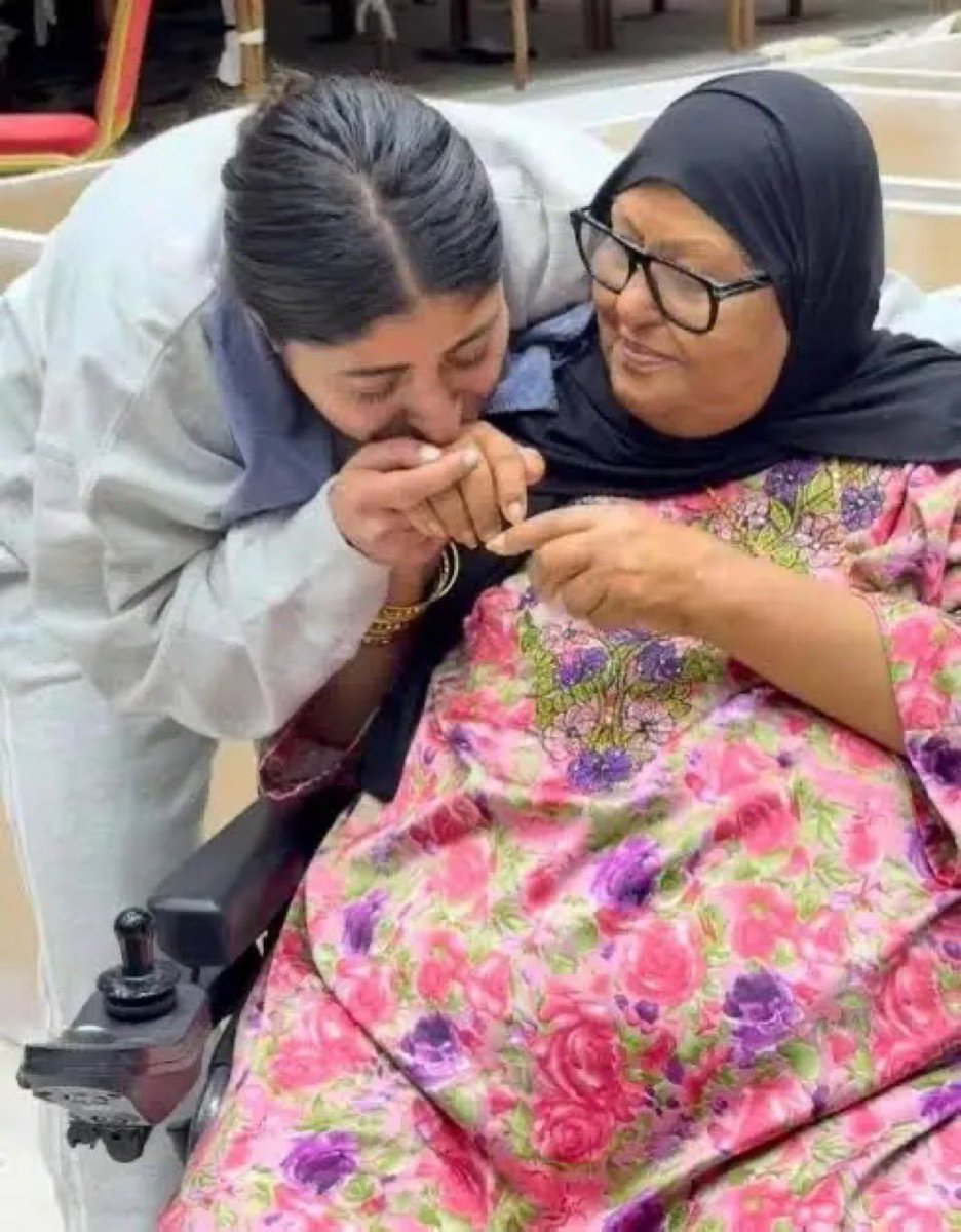 المتعاطي يحتاج علاج وليس تشهير!!!!!!
#شجون_الهاجري