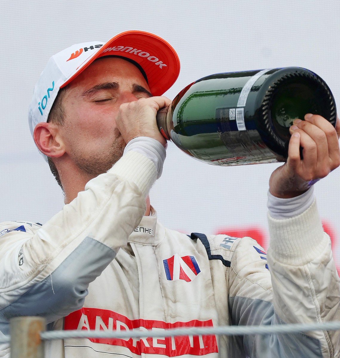 nico_mueller's tweet image. PODIUM in Jakarta 🥉🏆 🇮🇩
that one tastes sweet after all the hard work and the good progress made coming into this weekend!
thanks for the good work team 💪🏻🙏🏻
#nm51 #fullpull #andretti #formulae #jakarta